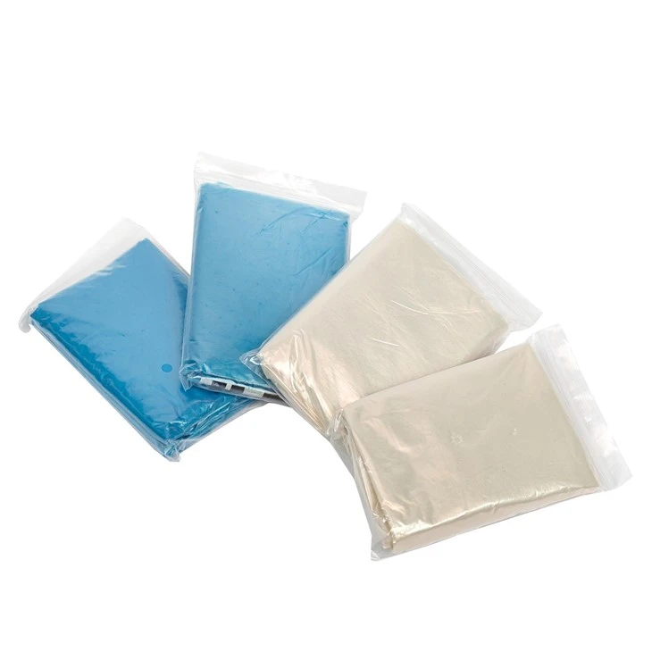 Disposable rain poncho (6)